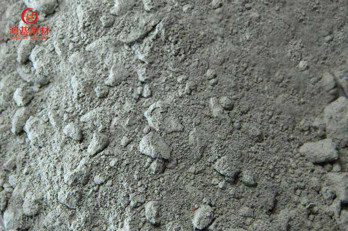 施工方法中搗碎料與澆注料的區別